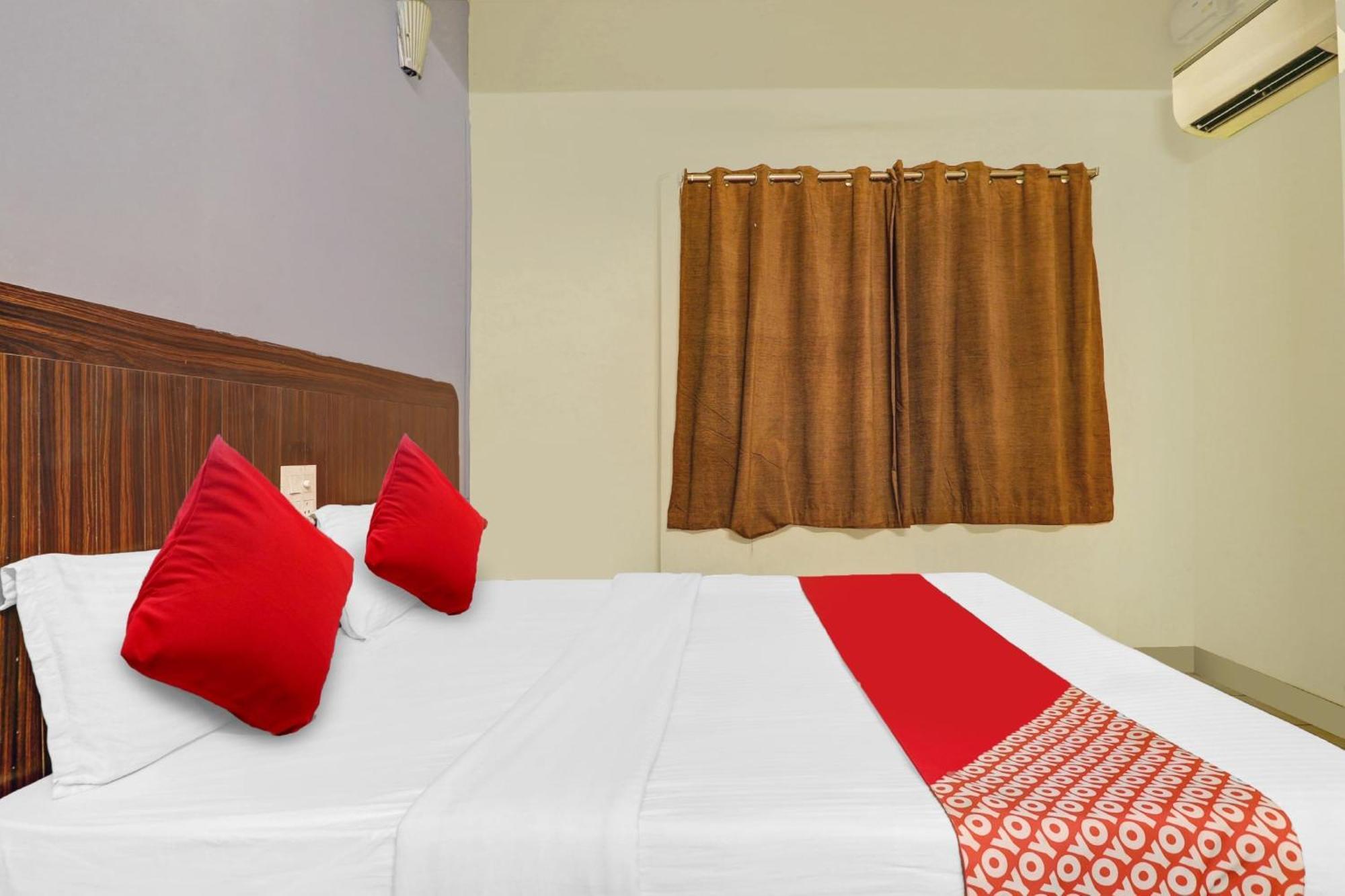Hotel O Hrr Hotels Near Paradise Circle سيكَندراباد المظهر الخارجي الصورة