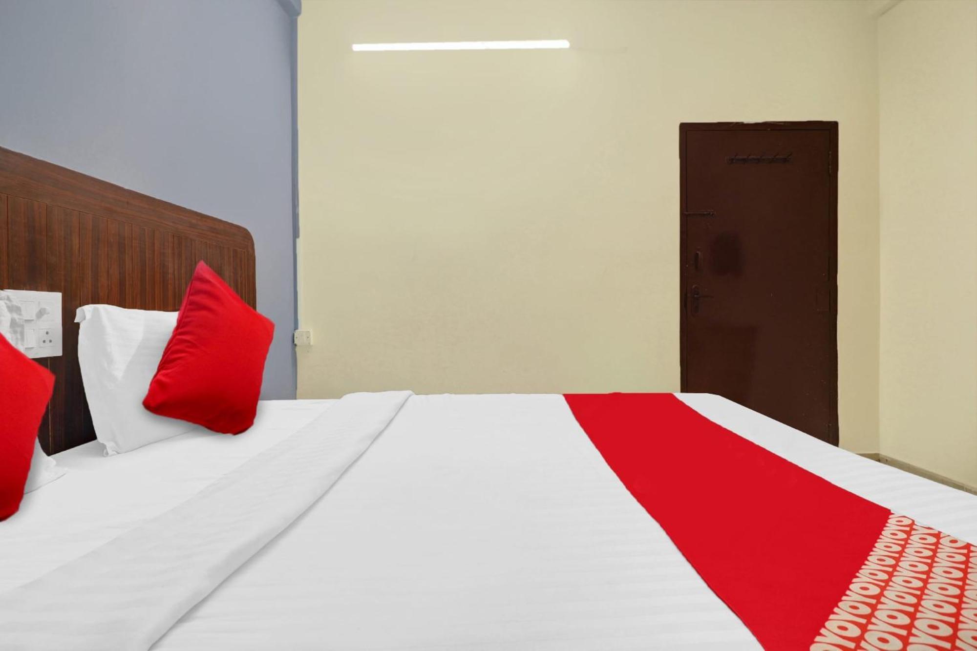 Hotel O Hrr Hotels Near Paradise Circle سيكَندراباد المظهر الخارجي الصورة